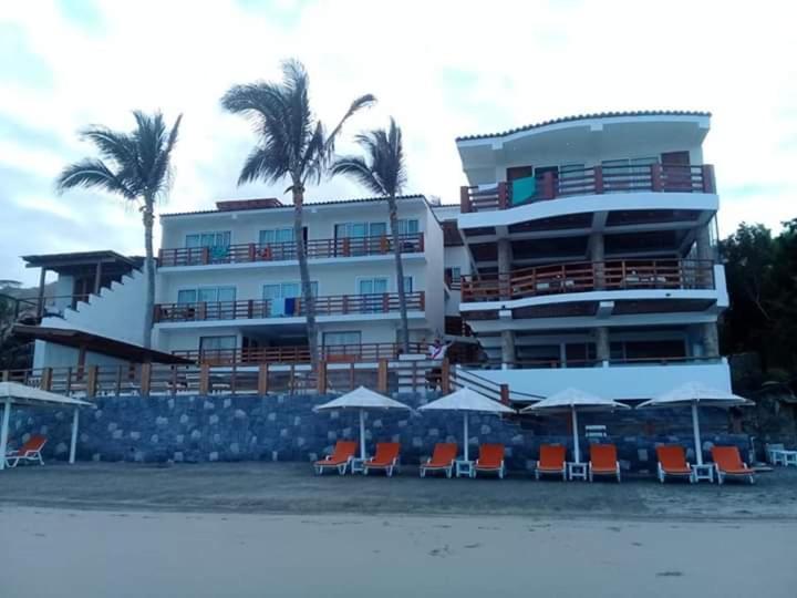Playa Bonita * Mancora